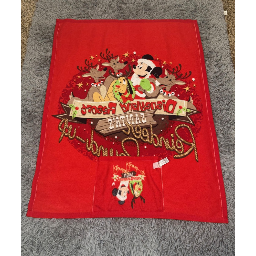 Disneyland Resort Santas Reindeer Fleece Throw 35X46 Mickey Festive - Picture 3 of 10